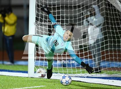 Thumbnail 1 in Holy Cross @ East Jefferson (Div.II Quarterfinal Playoff) photogallery.
