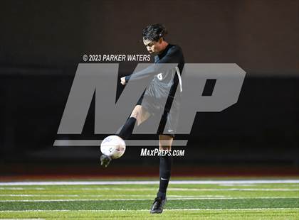 Thumbnail 1 in Holy Cross @ East Jefferson (Div.II Quarterfinal Playoff) photogallery.