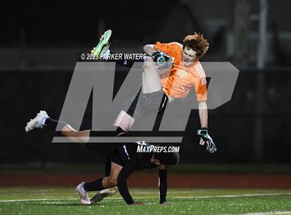 Thumbnail 3 in Holy Cross @ East Jefferson (Div.II Quarterfinal Playoff) photogallery.