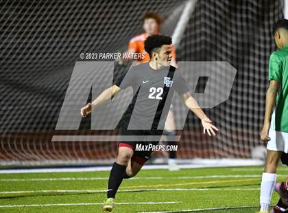 Thumbnail 2 in Holy Cross @ East Jefferson (Div.II Quarterfinal Playoff) photogallery.