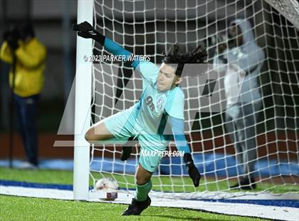 Thumbnail 2 in Holy Cross @ East Jefferson (Div.II Quarterfinal Playoff) photogallery.