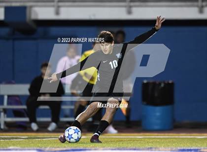 Thumbnail 3 in Holy Cross @ East Jefferson (Div.II Quarterfinal Playoff) photogallery.