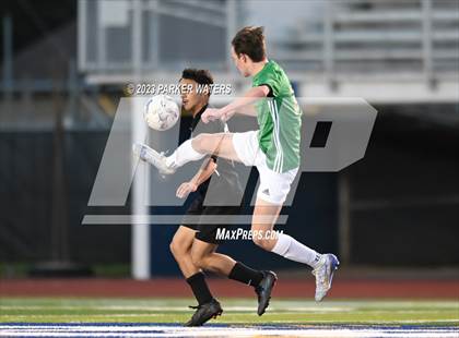 Thumbnail 2 in Holy Cross @ East Jefferson (Div.II Quarterfinal Playoff) photogallery.