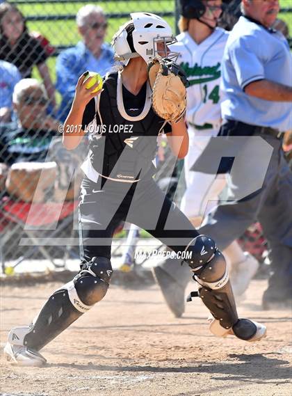 Thumbnail 2 in Etiwanda @ Upland photogallery.