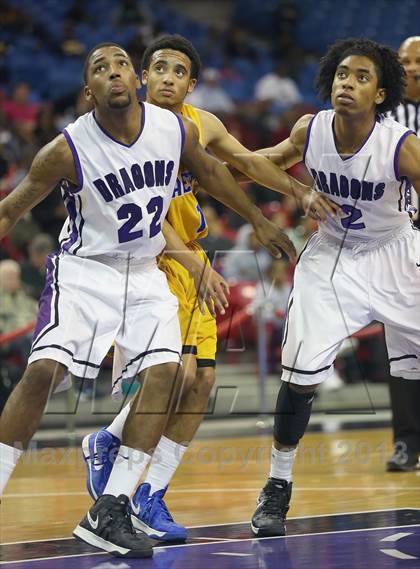 Thumbnail 1 in Sacramento vs. Grant (CIF SJS D-2 Semi Final) photogallery.