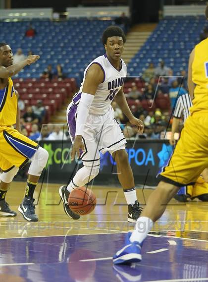Thumbnail 2 in Sacramento vs. Grant (CIF SJS D-2 Semi Final) photogallery.