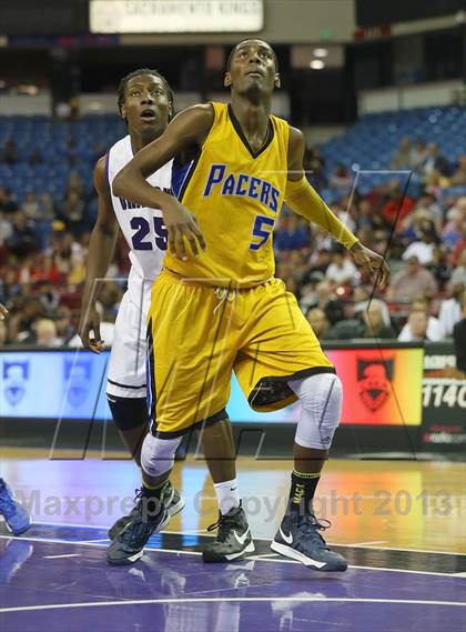 Thumbnail 1 in Sacramento vs. Grant (CIF SJS D-2 Semi Final) photogallery.