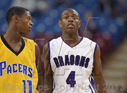 Thumbnail 2 in Sacramento vs. Grant (CIF SJS D-2 Semi Final) photogallery.