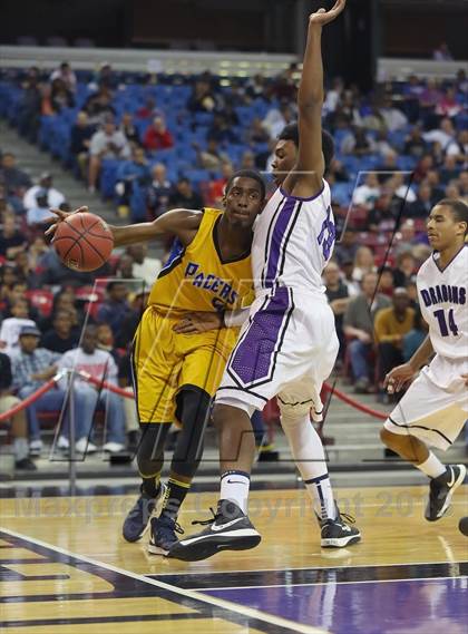 Thumbnail 2 in Sacramento vs. Grant (CIF SJS D-2 Semi Final) photogallery.