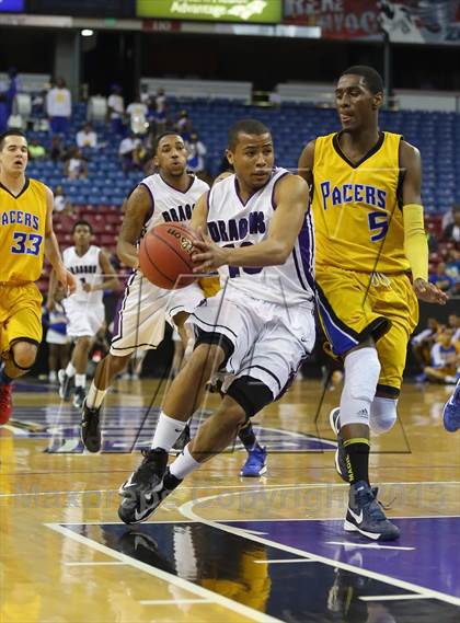 Thumbnail 3 in Sacramento vs. Grant (CIF SJS D-2 Semi Final) photogallery.