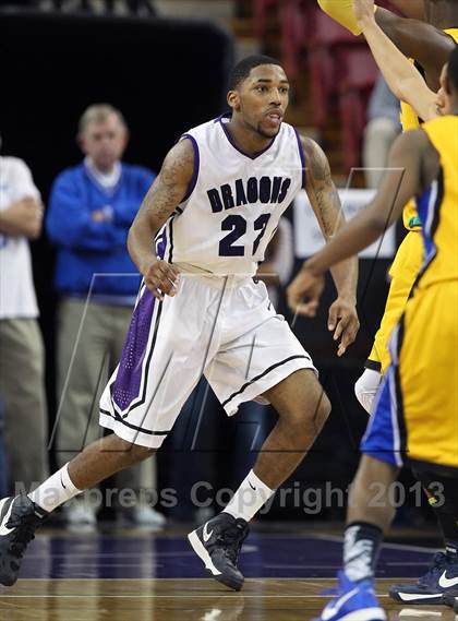 Thumbnail 1 in Sacramento vs. Grant (CIF SJS D-2 Semi Final) photogallery.