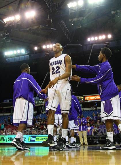 Thumbnail 3 in Sacramento vs. Grant (CIF SJS D-2 Semi Final) photogallery.