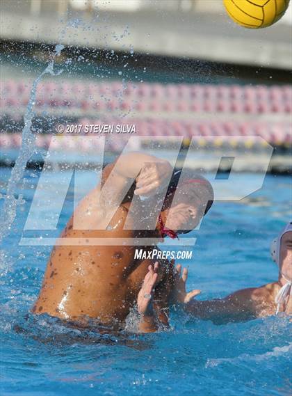 Thumbnail 3 in Bishop's vs. Vista (CIF SoCal Regional D1 Play-in) photogallery.