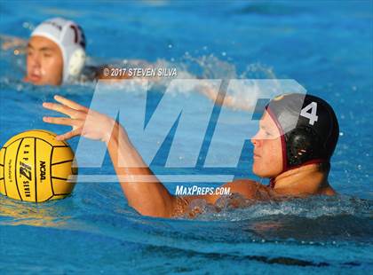 Thumbnail 3 in Bishop's vs. Vista (CIF SoCal Regional D1 Play-in) photogallery.