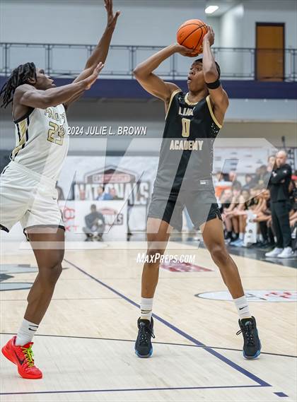 Thumbnail 3 in Paul VI vs. Link Academy (Chipotle Nationals Semi-final) photogallery.