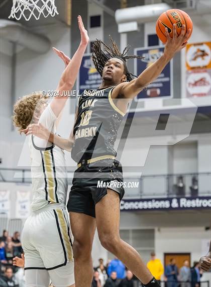 Thumbnail 3 in Paul VI vs. Link Academy (Chipotle Nationals Semi-final) photogallery.