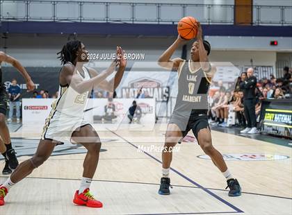 Thumbnail 1 in Paul VI vs. Link Academy (Chipotle Nationals Semi-final) photogallery.