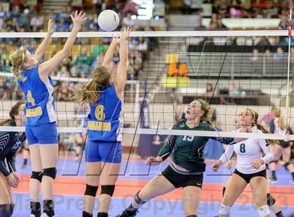 Thumbnail 1 in Dove Creek vs. Fleming (CHSAA 1A Semifinal) photogallery.