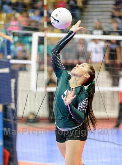 Thumbnail 3 in Dove Creek vs. Fleming (CHSAA 1A Semifinal) photogallery.