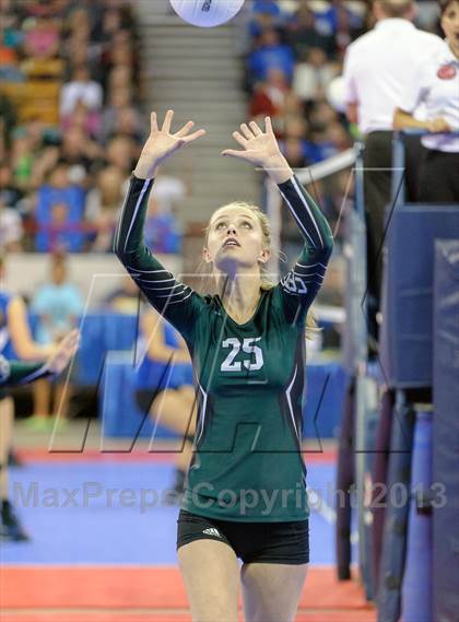 Thumbnail 2 in Dove Creek vs. Fleming (CHSAA 1A Semifinal) photogallery.