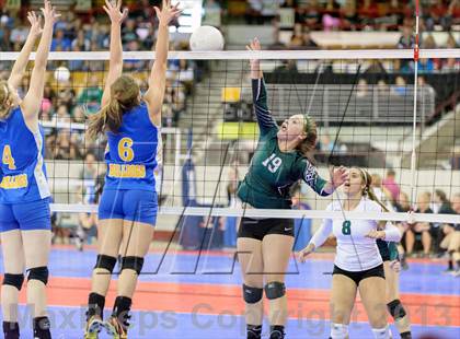 Thumbnail 3 in Dove Creek vs. Fleming (CHSAA 1A Semifinal) photogallery.