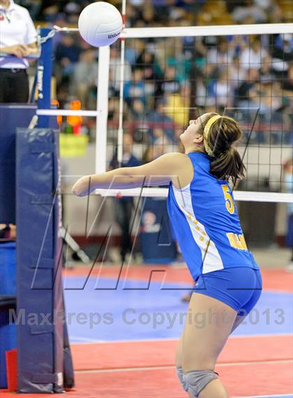 Thumbnail 3 in Dove Creek vs. Fleming (CHSAA 1A Semifinal) photogallery.