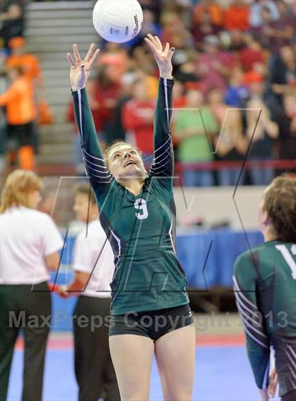 Thumbnail 1 in Dove Creek vs. Fleming (CHSAA 1A Semifinal) photogallery.