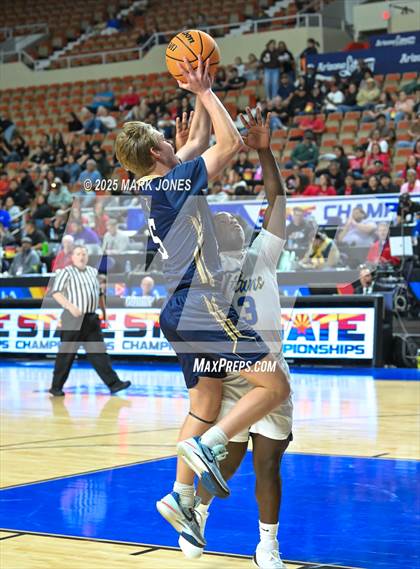 Thumbnail 3 in Pusch Ridge Christian Academy vs. Palo Verde (AIA 3A Final) photogallery.