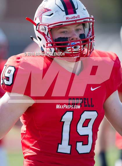 Thumbnail 2 in Rowlett vs Coppell (UIL 6A Bi-District Playoff) photogallery.