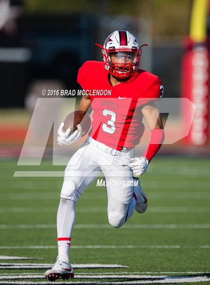 Thumbnail 2 in Rowlett vs Coppell (UIL 6A Bi-District Playoff) photogallery.