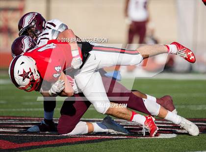 Thumbnail 3 in Rowlett vs Coppell (UIL 6A Bi-District Playoff) photogallery.