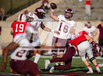 Thumbnail 3 in Rowlett vs Coppell (UIL 6A Bi-District Playoff) photogallery.