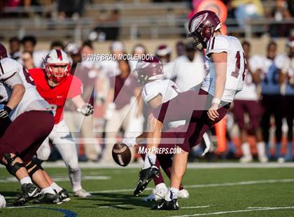 Thumbnail 1 in Rowlett vs Coppell (UIL 6A Bi-District Playoff) photogallery.