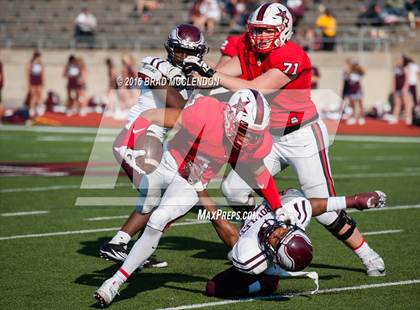 Thumbnail 2 in Rowlett vs Coppell (UIL 6A Bi-District Playoff) photogallery.