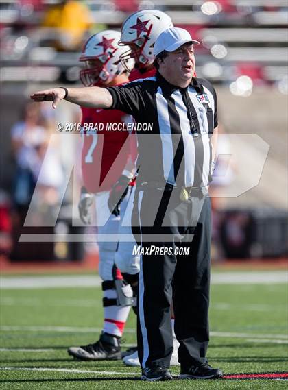 Thumbnail 1 in Rowlett vs Coppell (UIL 6A Bi-District Playoff) photogallery.