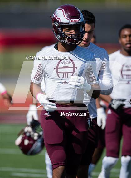 Thumbnail 2 in Rowlett vs Coppell (UIL 6A Bi-District Playoff) photogallery.