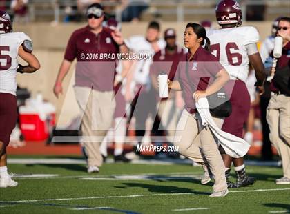 Thumbnail 3 in Rowlett vs Coppell (UIL 6A Bi-District Playoff) photogallery.