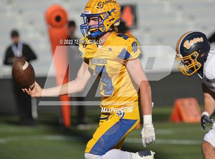 Thumbnail 3 in Summit Academy vs. San Juan (UHSAA 2A Semifinal) photogallery.