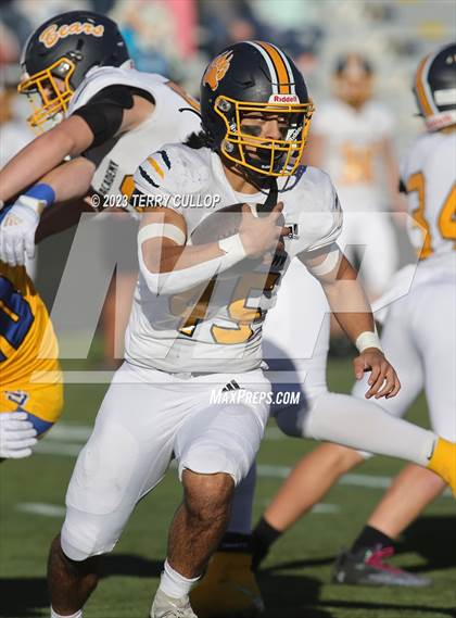 Thumbnail 1 in Summit Academy vs. San Juan (UHSAA 2A Semifinal) photogallery.
