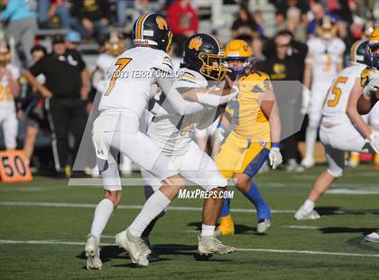 Thumbnail 3 in Summit Academy vs. San Juan (UHSAA 2A Semifinal) photogallery.