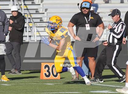 Thumbnail 3 in Summit Academy vs. San Juan (UHSAA 2A Semifinal) photogallery.