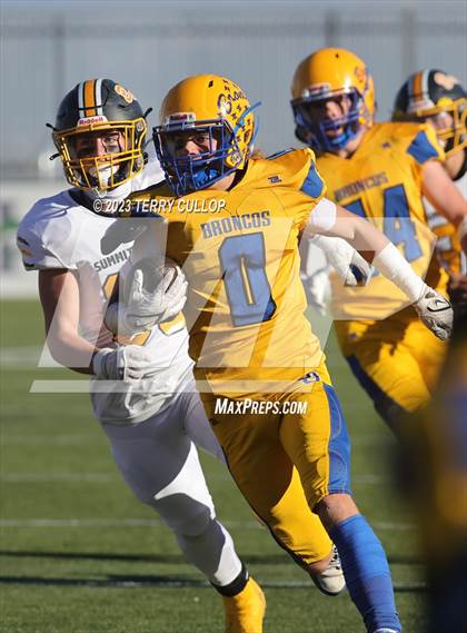 Thumbnail 3 in Summit Academy vs. San Juan (UHSAA 2A Semifinal) photogallery.