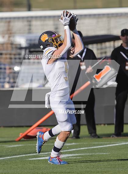 Thumbnail 3 in Summit Academy vs. San Juan (UHSAA 2A Semifinal) photogallery.