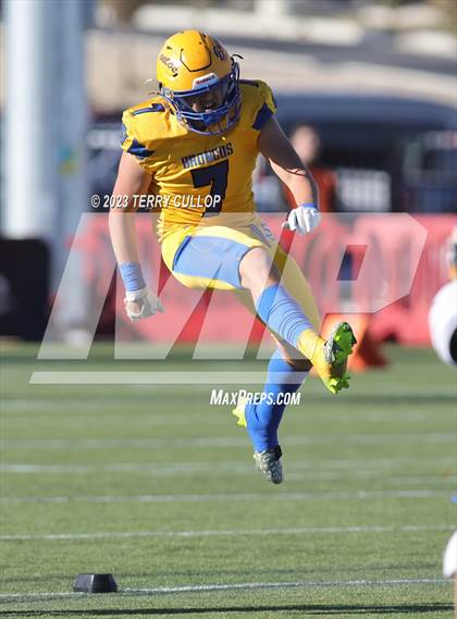 Thumbnail 2 in Summit Academy vs. San Juan (UHSAA 2A Semifinal) photogallery.