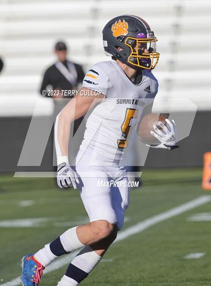 Thumbnail 3 in Summit Academy vs. San Juan (UHSAA 2A Semifinal) photogallery.