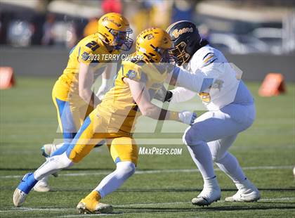 Thumbnail 2 in Summit Academy vs. San Juan (UHSAA 2A Semifinal) photogallery.