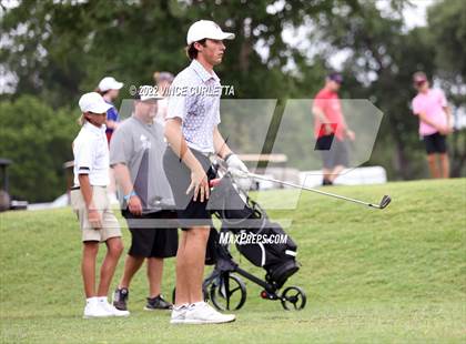 Thumbnail 2 in UIL 2A Golf State Championship photogallery.