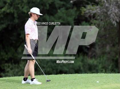 Thumbnail 2 in UIL 2A Golf State Championship photogallery.