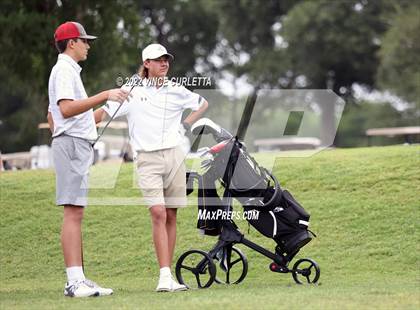 Thumbnail 3 in UIL 2A Golf State Championship photogallery.
