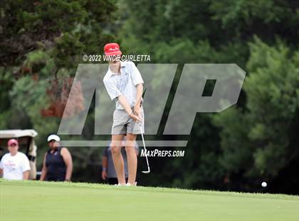 Thumbnail 1 in UIL 2A Golf State Championship photogallery.